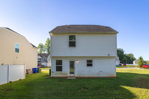 210 Glenoaks Dr-27