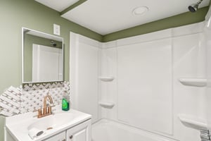 Griffith Rd-S0304-023.jpg