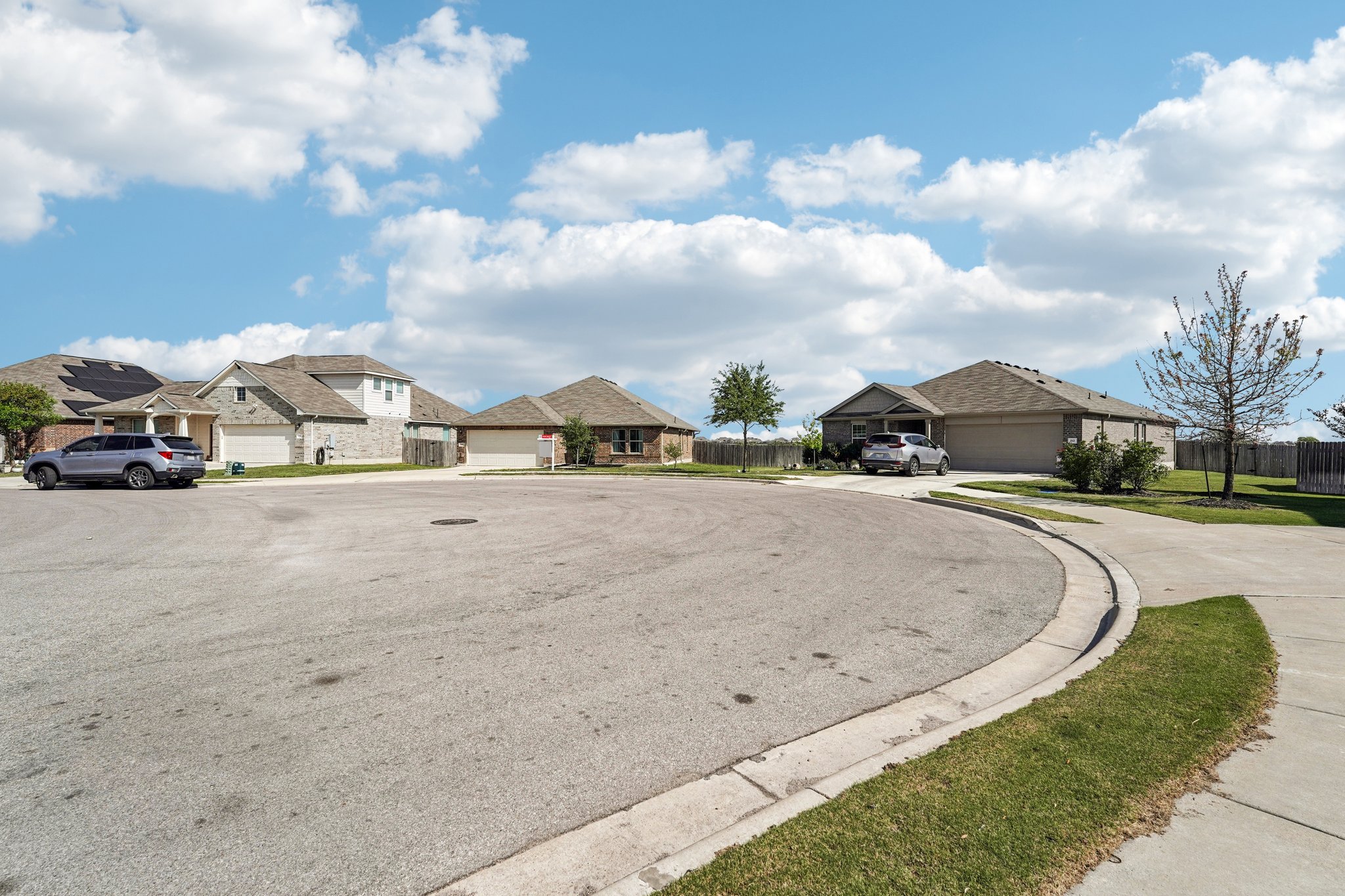 199568 - 210 Helen Rd, Hutto, TX 78634-S2503-003.jpg