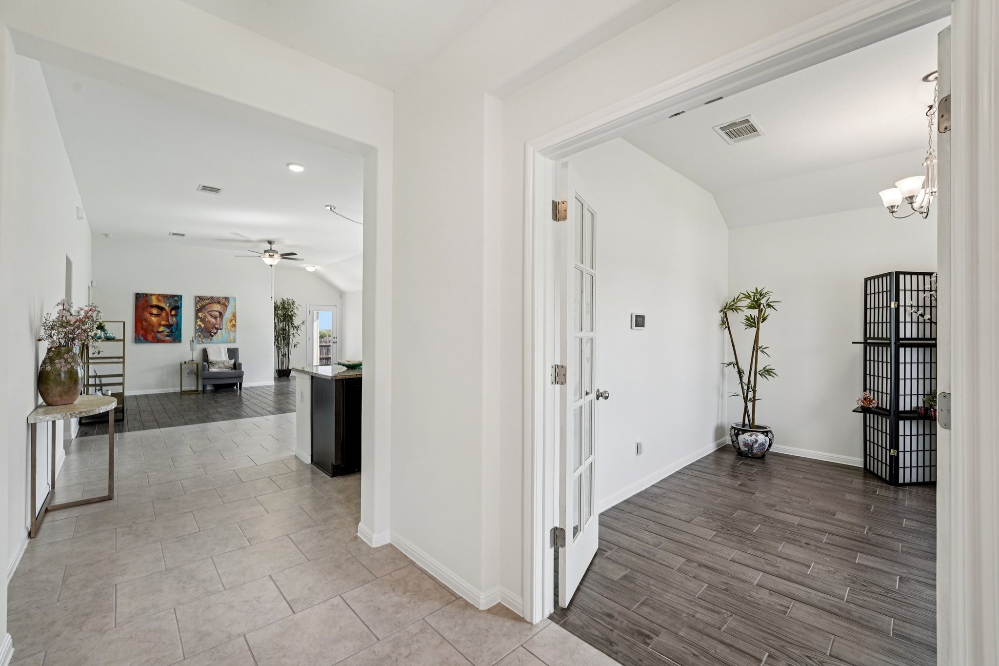 199568 - 210 Helen Rd, Hutto, TX 78634-S2503-017.jpg