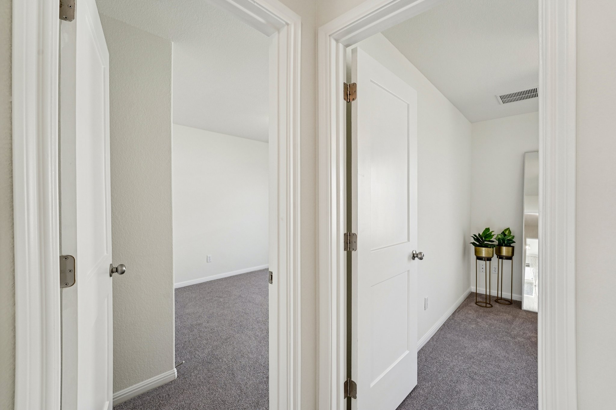 199568 - 210 Helen Rd, Hutto, TX 78634-S2503-022.jpg