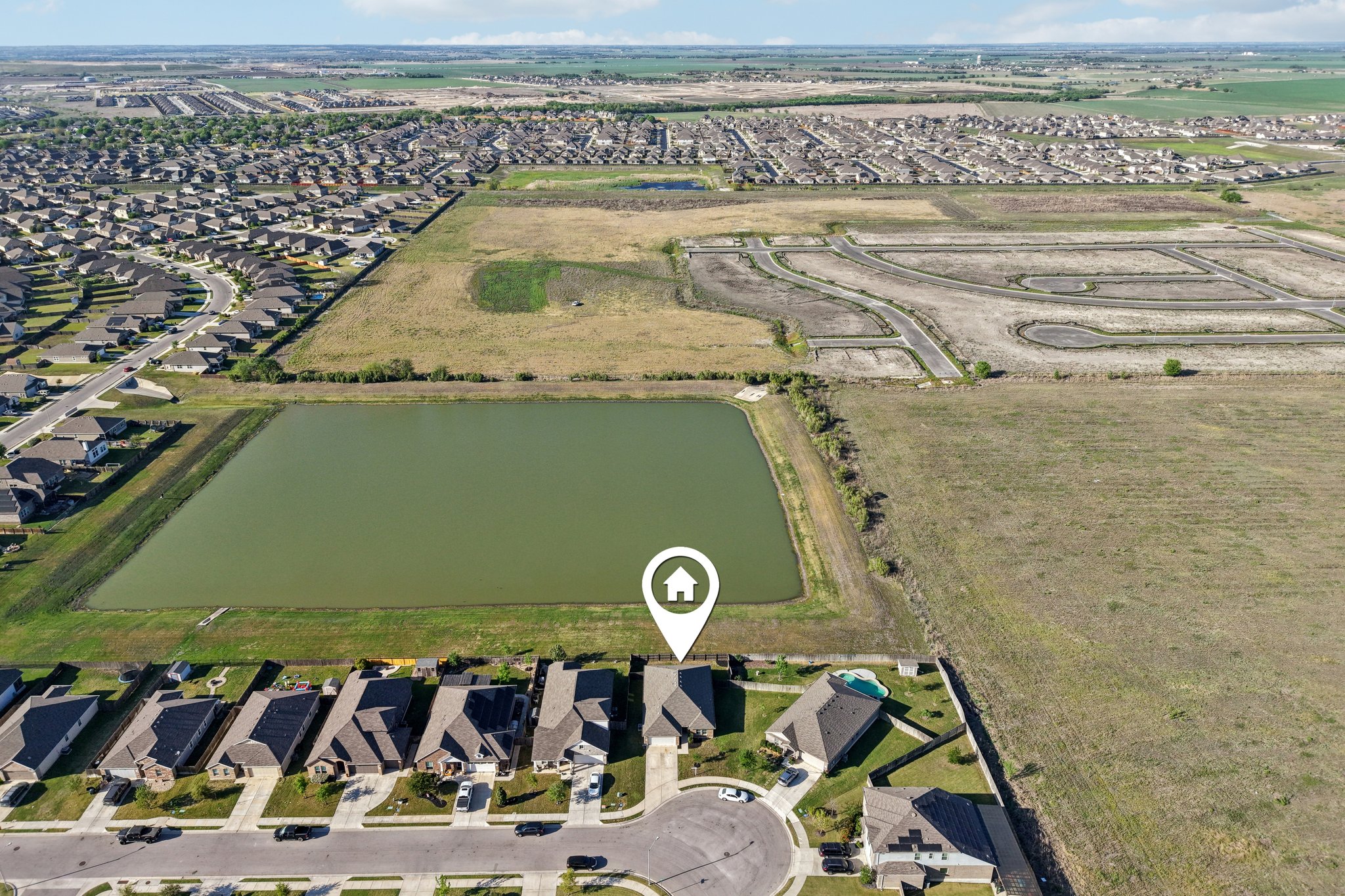 - 210 Helen Rd-S2703-012.jpg