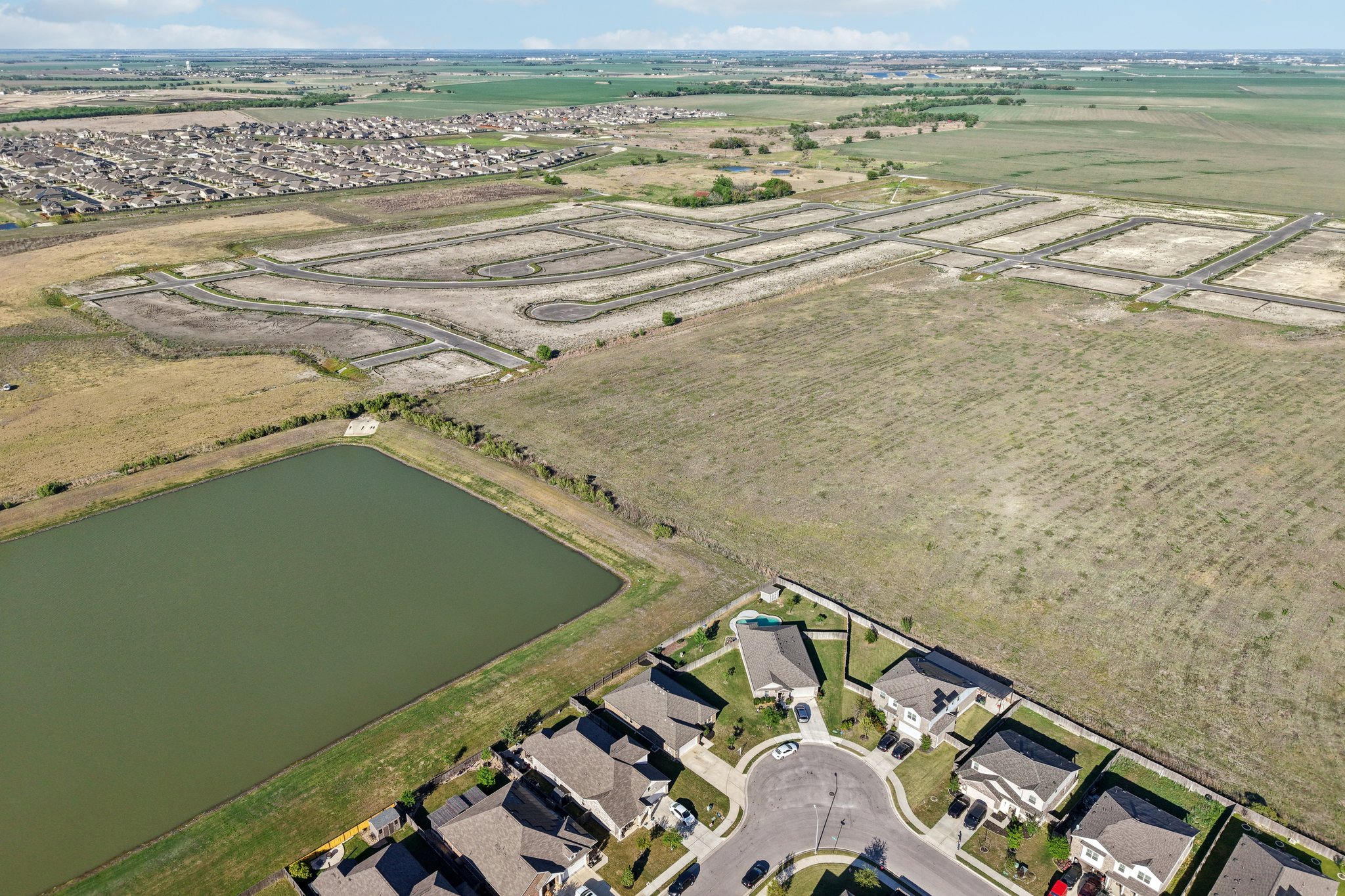 - 210 Helen Rd-S2703-013.jpg