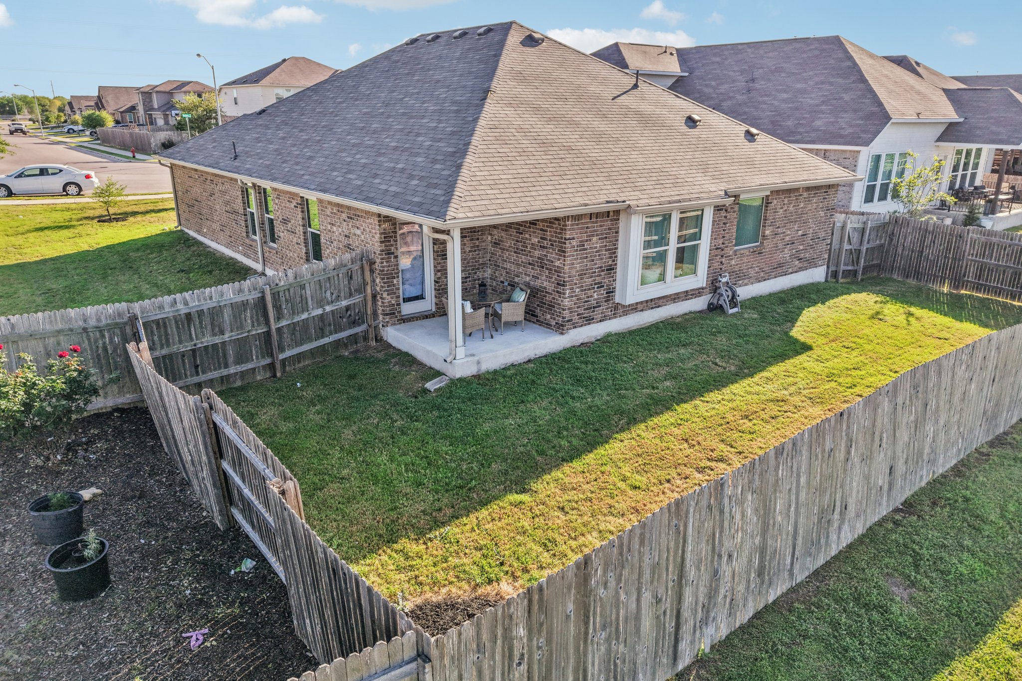 - 210 Helen Rd-S2703-029.jpg