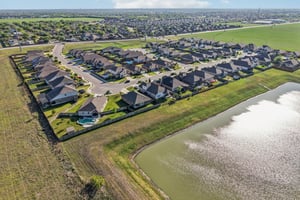 - 210 Helen Rd-S2703-019.jpg