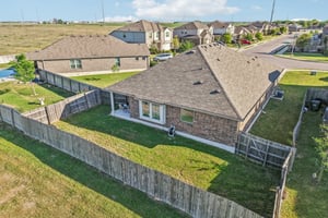 - 210 Helen Rd-S2703-027.jpg