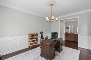 Dining/Office