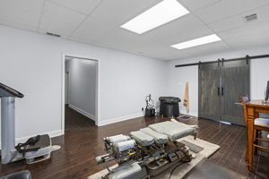Basement entertainment space