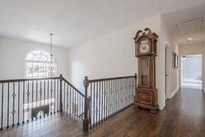  Photo 48
