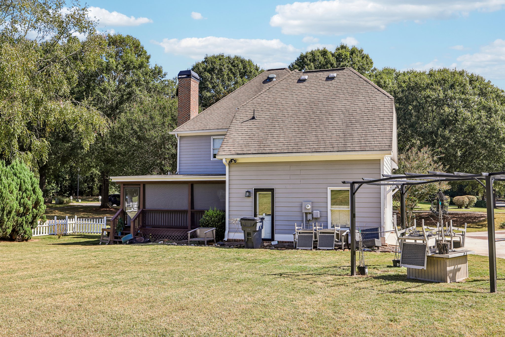Mackenzie Ln-S0910-049.jpg
