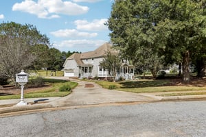 Mackenzie Ln-S0910-005.jpg