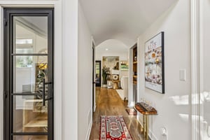 Mackenzie Ln-S0910-010.jpg