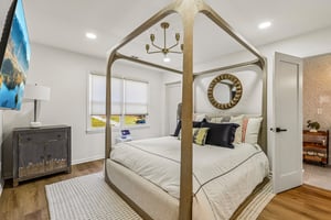 Mackenzie Ln-S0910-035.jpg
