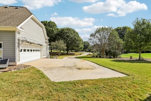 Mackenzie Ln-S0910-053.jpg