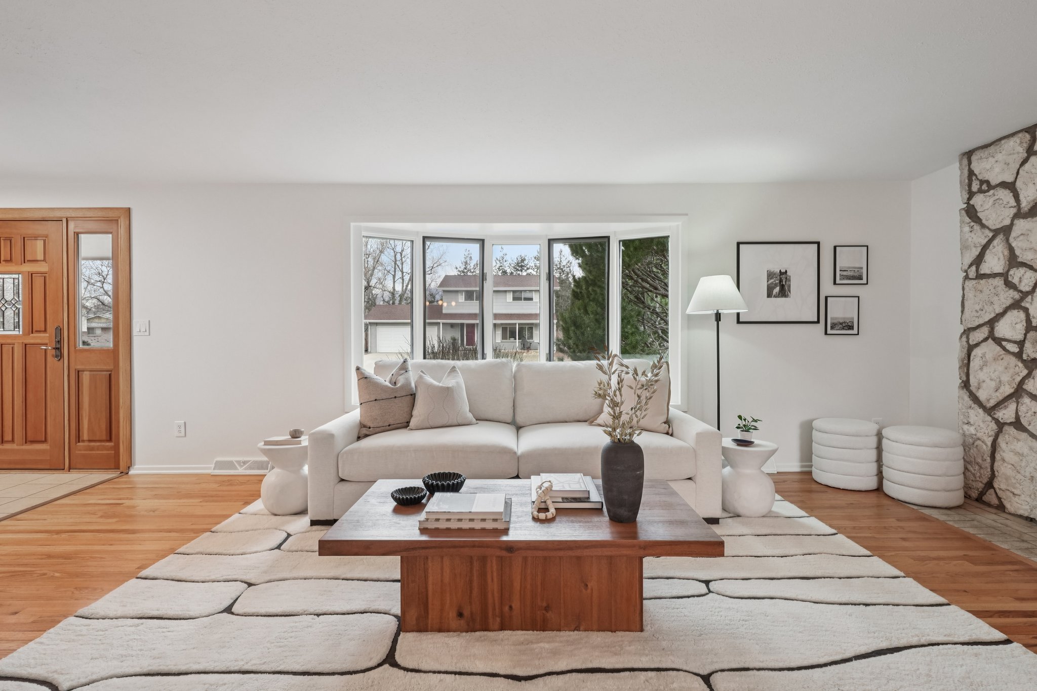 Manhattan Dr-S0403-010.jpg