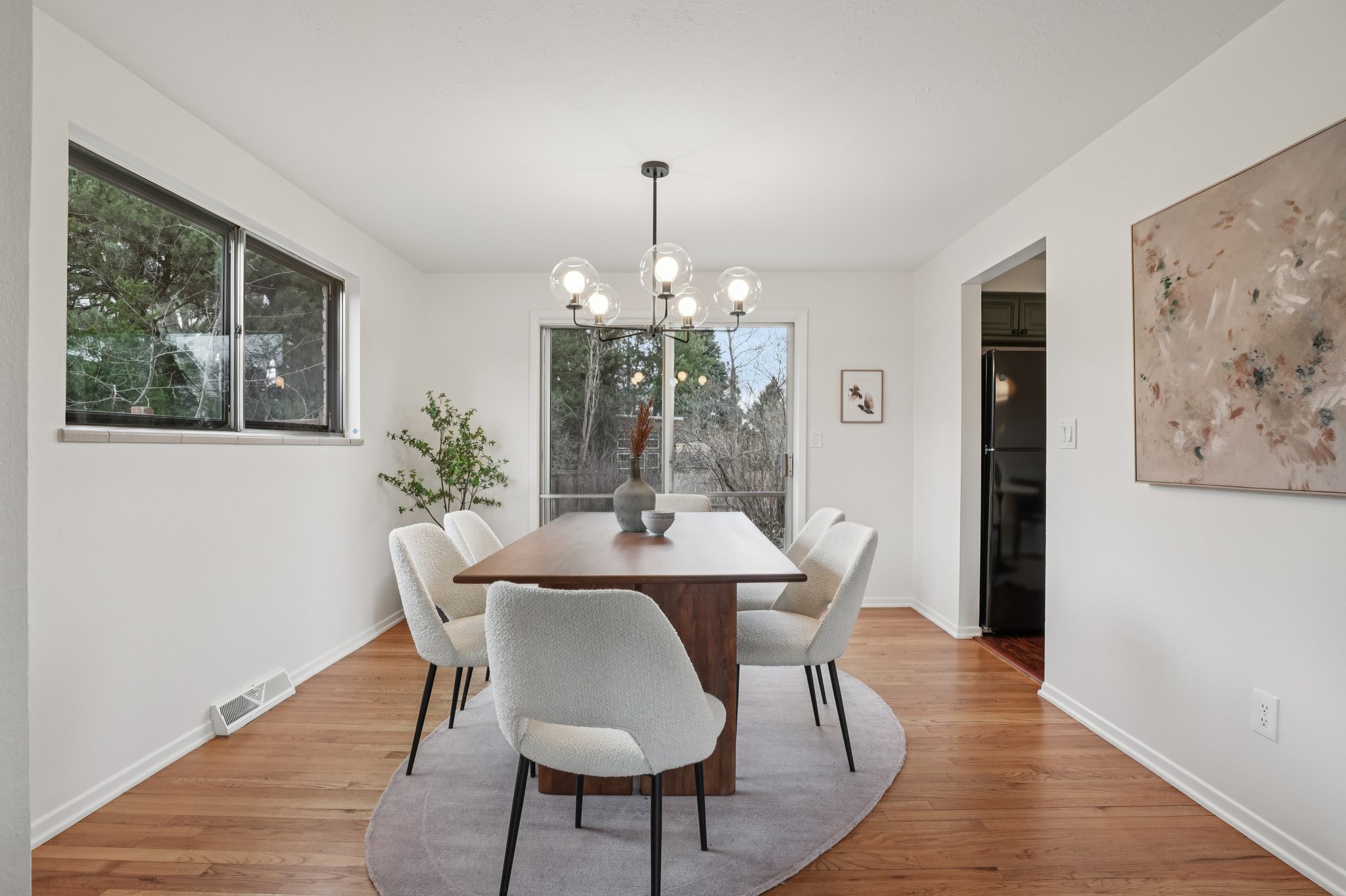 Manhattan Dr-S0403-014.jpg