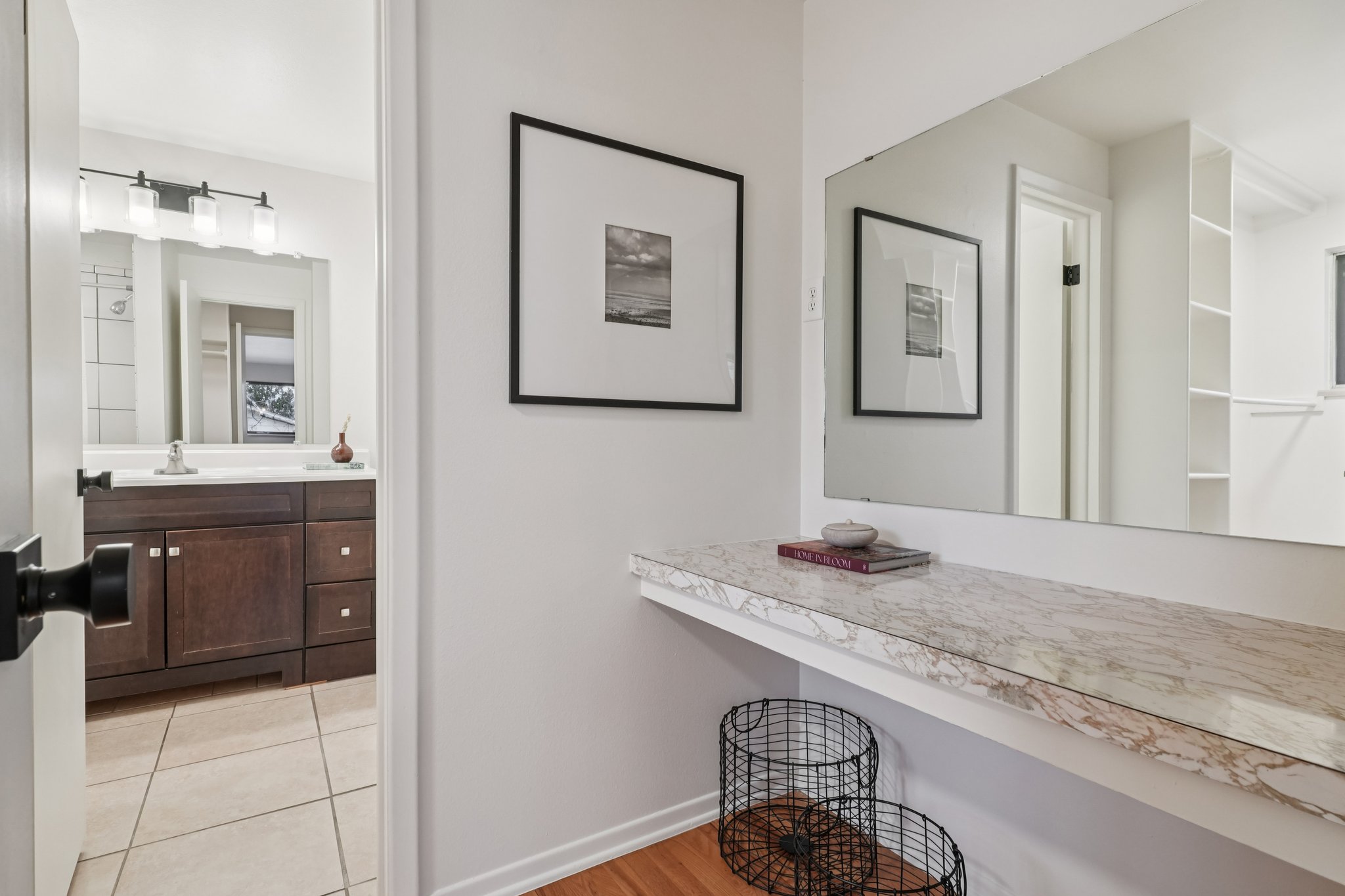 Manhattan Dr-S0403-030.jpg