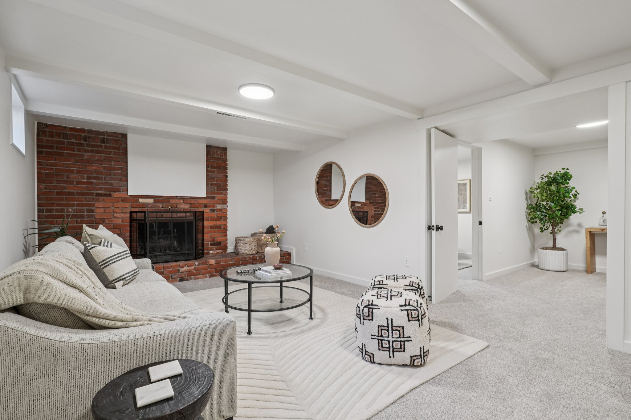 Manhattan Dr-S0403-041.jpg