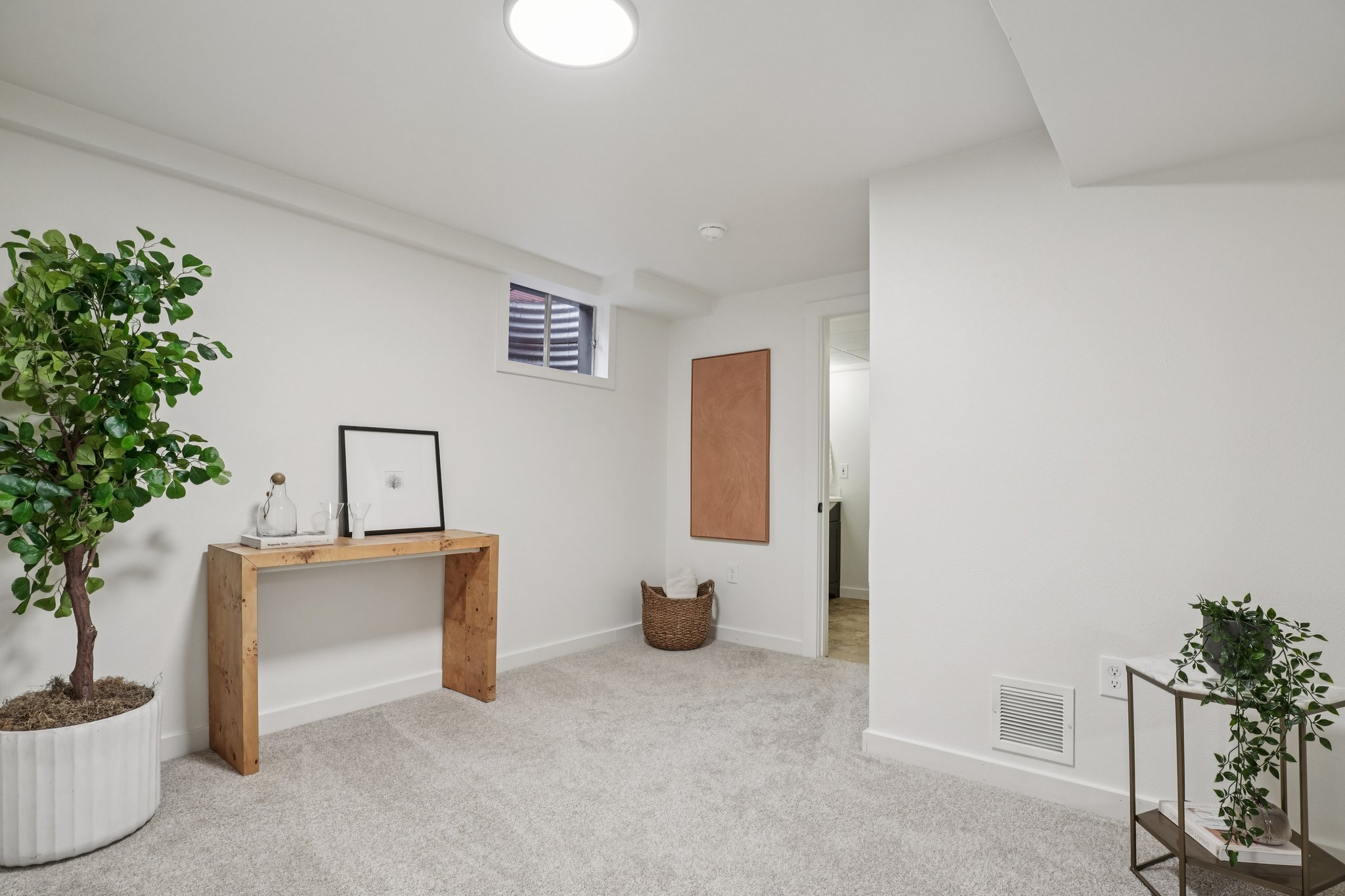 Manhattan Dr-S0403-046.jpg