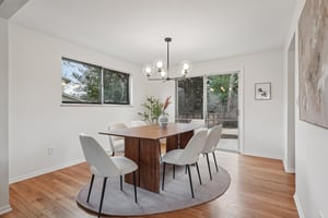 Manhattan Dr-S0403-015.jpg