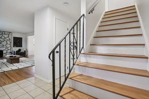 Manhattan Dr-S0403-025.jpg