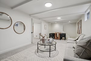 Manhattan Dr-S0403-045.jpg