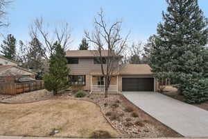 Manhattan Dr-S0403-058.jpg