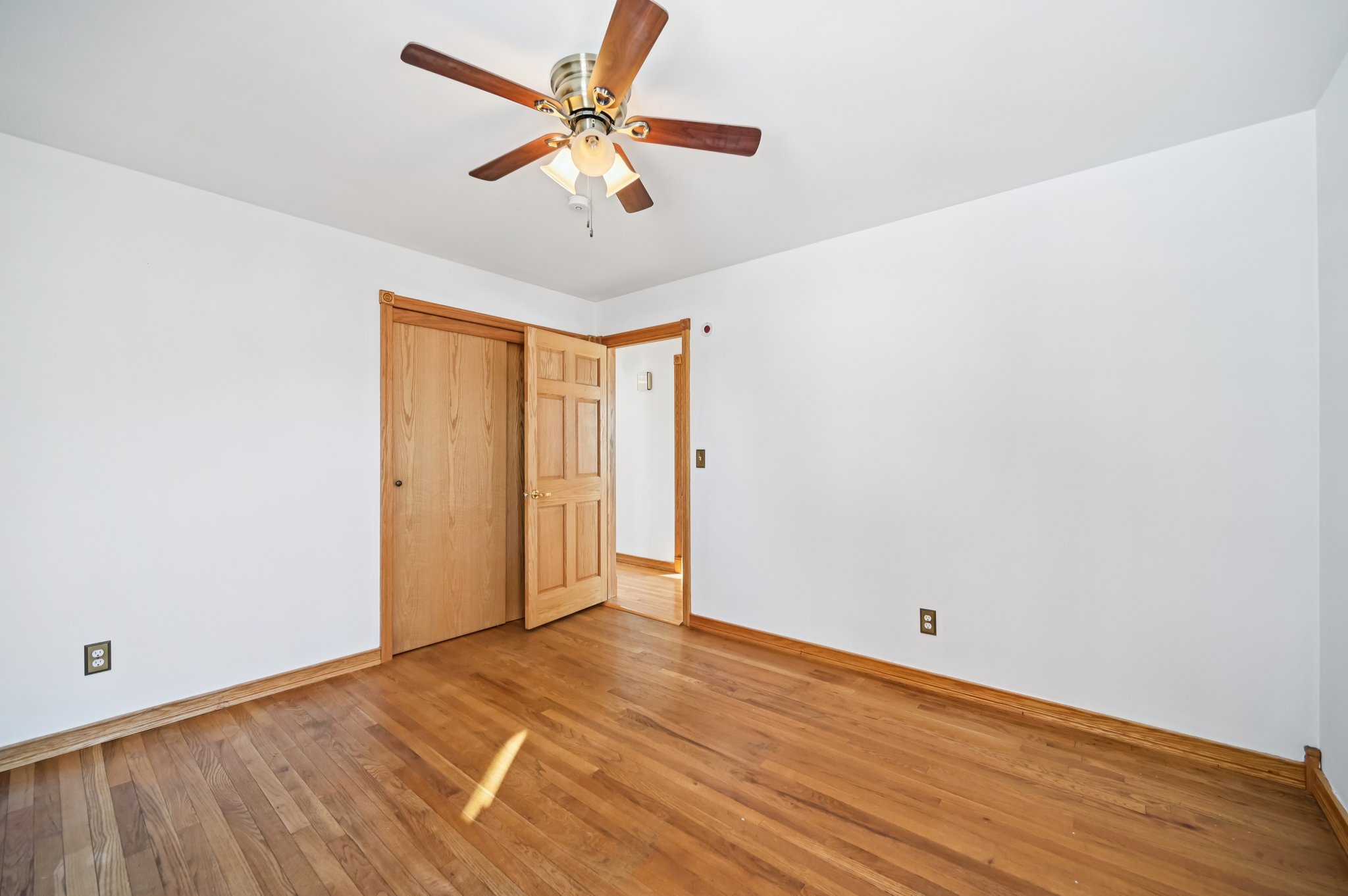 Meadow Dr-S1712-019.jpg