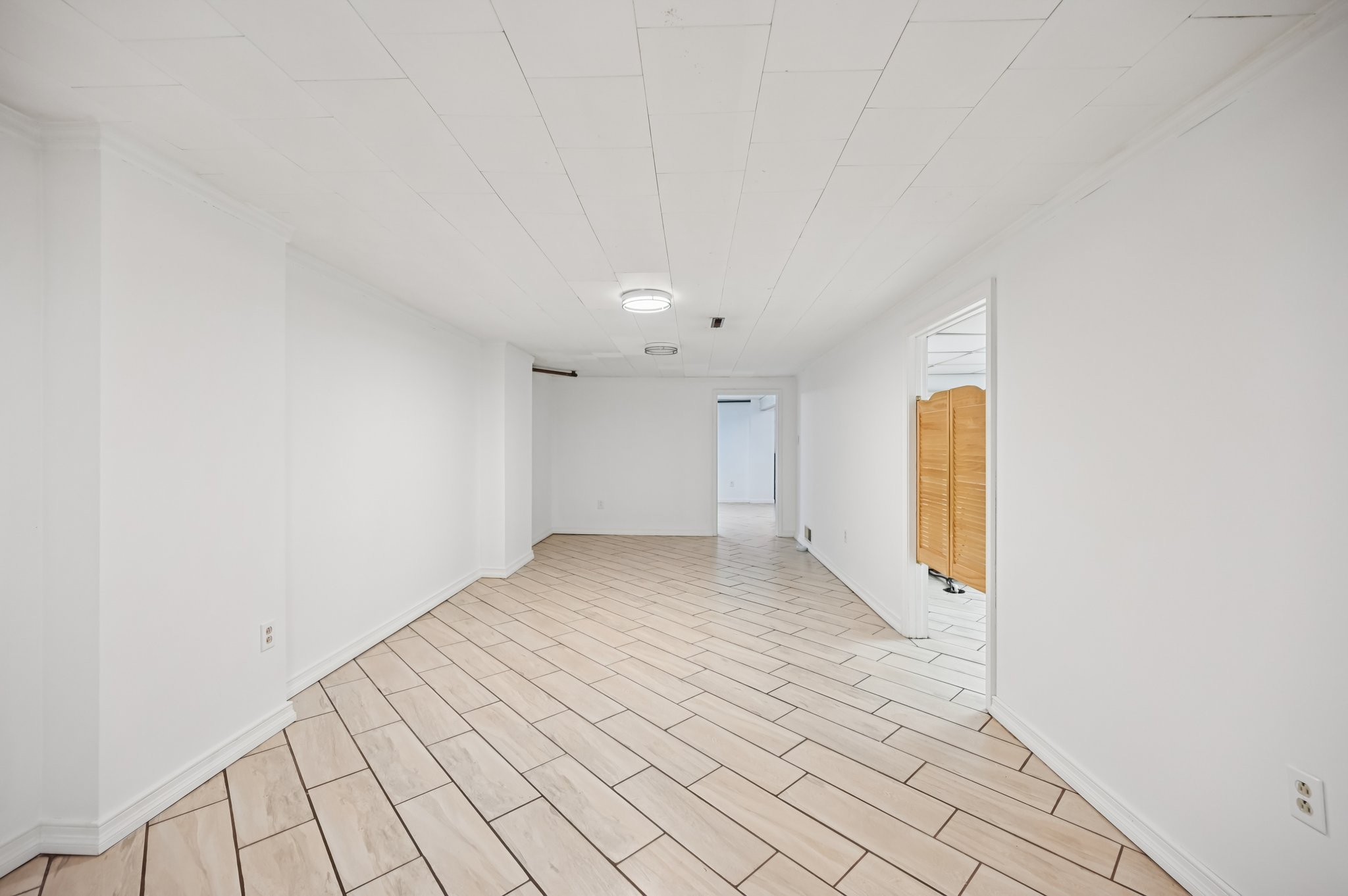 Meadow Dr-S1712-023.jpg