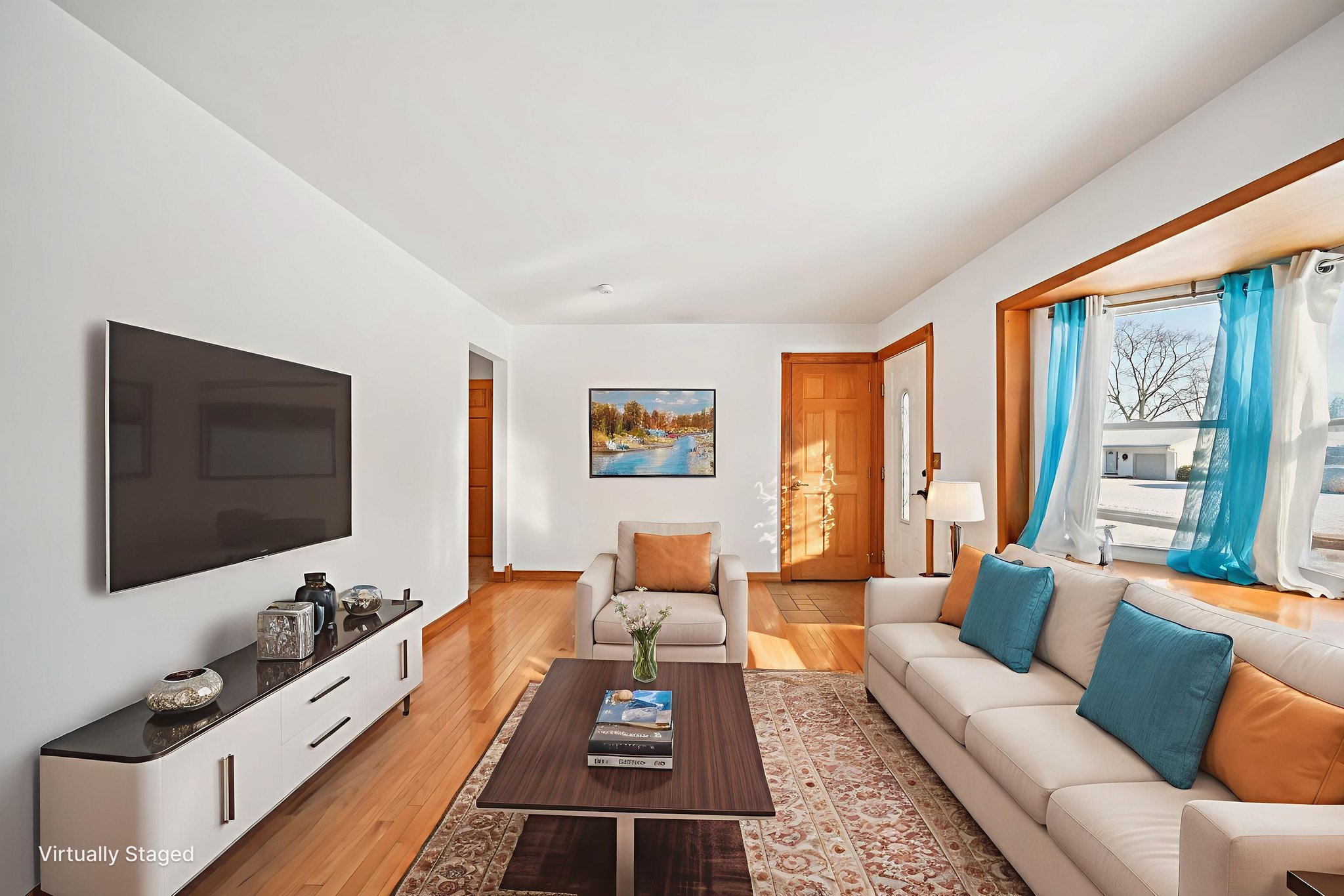 Meadow Dr-S1712-007 virtually staged.jpeg