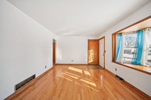 Meadow Dr-S1712-007.jpg