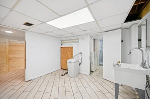 Meadow Dr-S1712-026.jpg