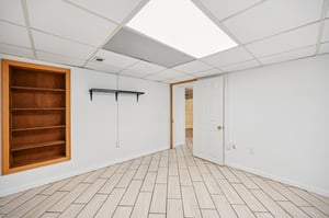 Meadow Dr-S1712-030.jpg