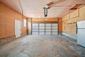 Meadow Dr-S1712-036.jpg