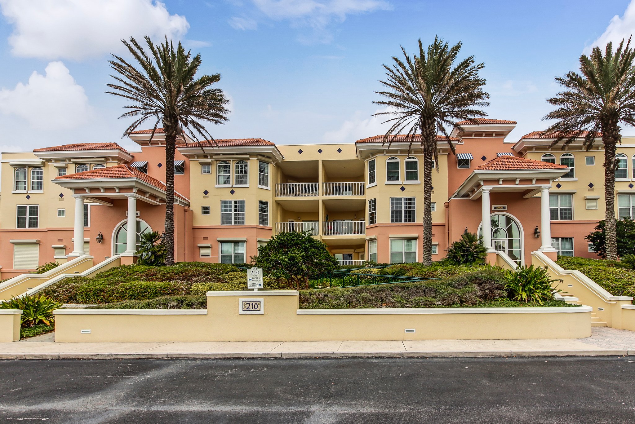 Welcome to 210 North Serenata Drive Unit 514