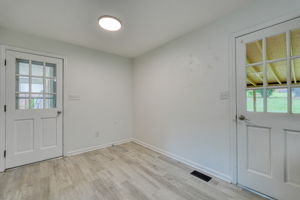  Photo 0