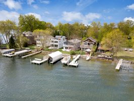  210 Sunrise Ave, Tonka Bay, MN 55331, US Photo 2