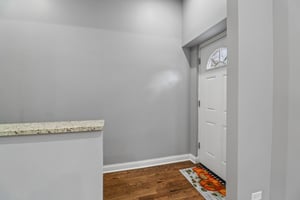 W 111th St-S0509-005.jpg