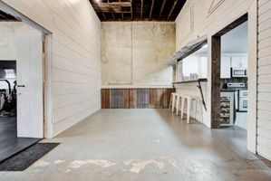 Photo 35