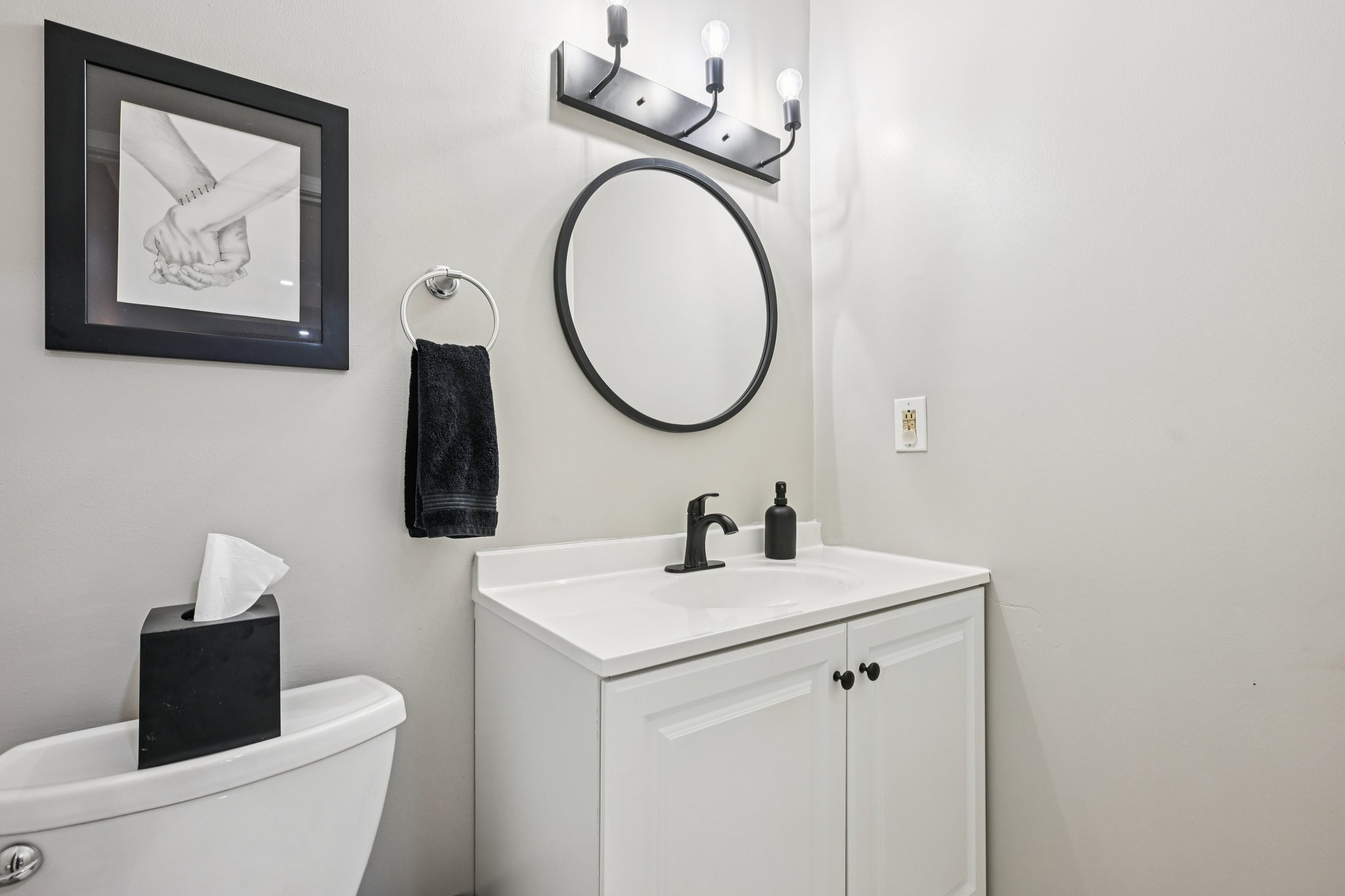 Washington St apt 10-S1004-026.jpg