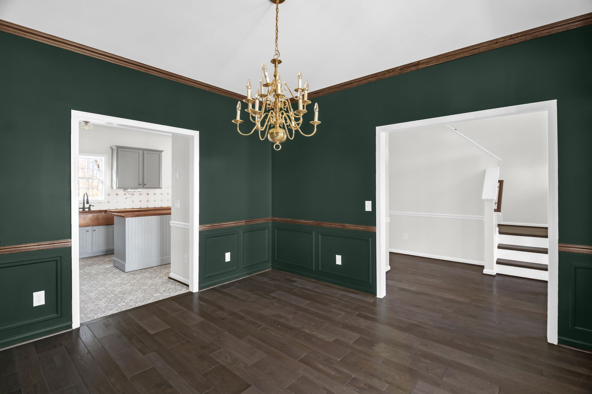 210 Waters Edge Dr-8