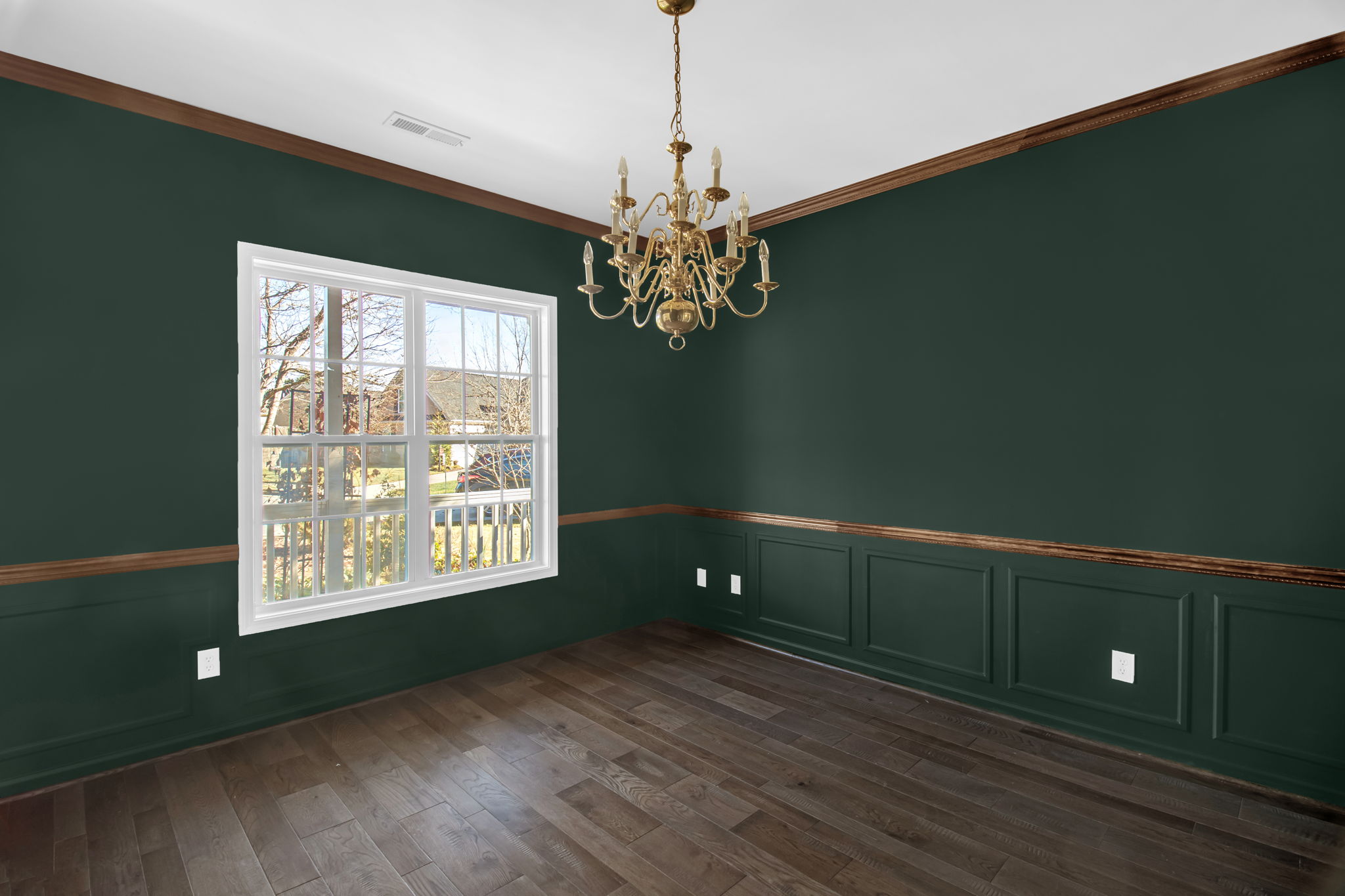 210 Waters Edge Dr-10