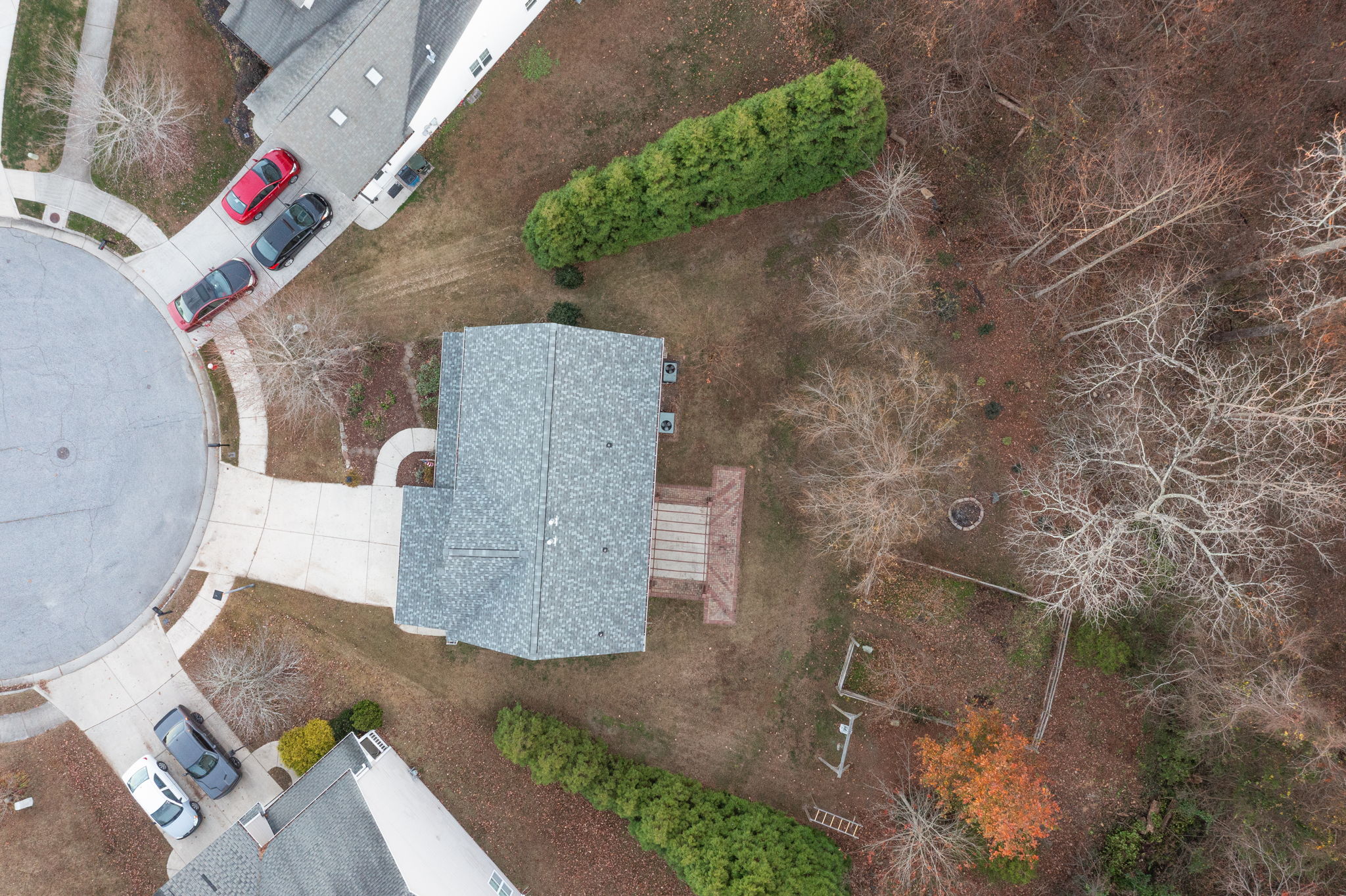 210 Waters Edge Dr-33