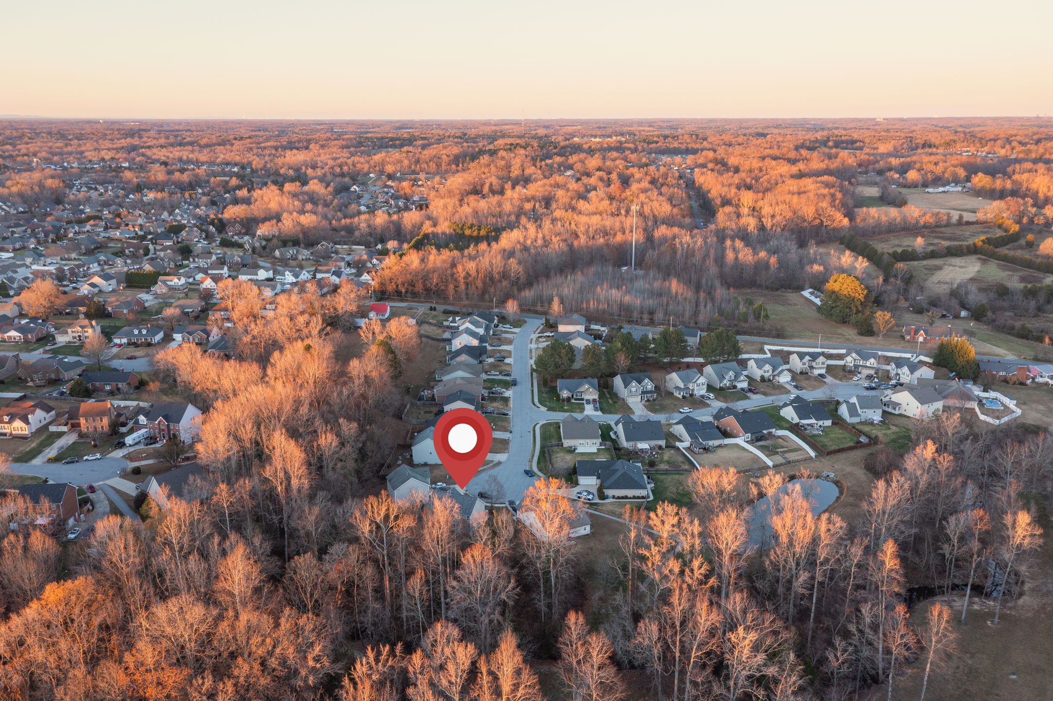 210 Waters Edge Dr-39