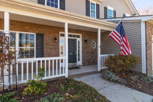 210 Waters Edge Dr-5