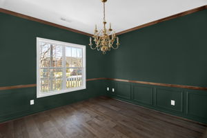 210 Waters Edge Dr-10