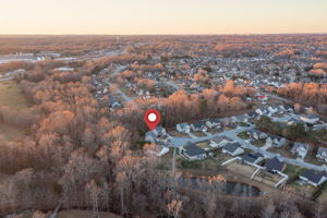 210 Waters Edge Dr-38