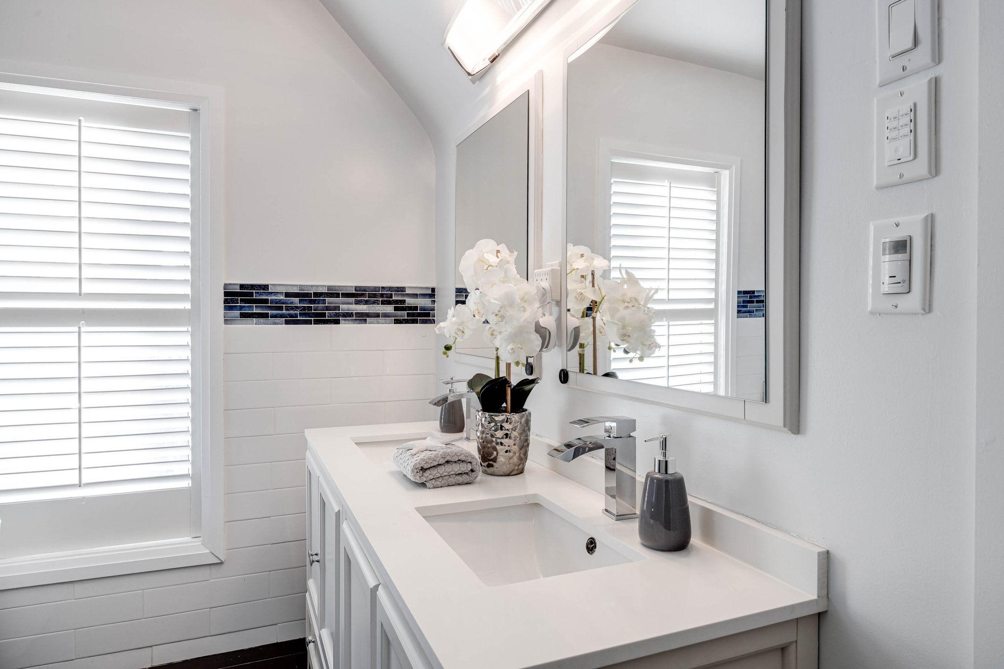 Toronto property showcase — delivered property photograph 37