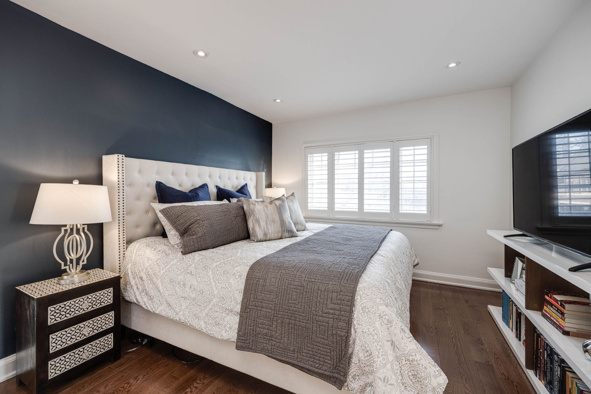Toronto property showcase — delivered property photograph 33