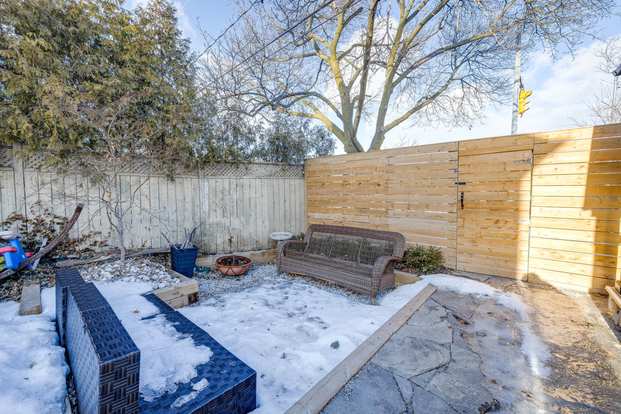 Toronto property showcase — delivered property photograph 59